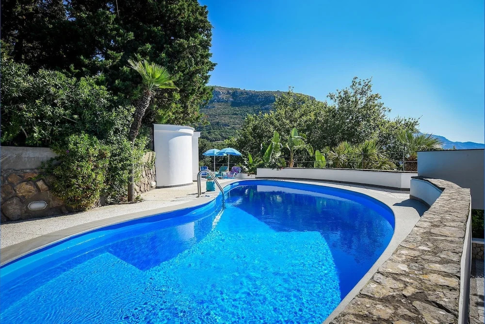 Villa Lamaro