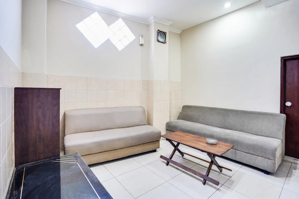 OYO Life 91511 Ampel Residence Syariah
