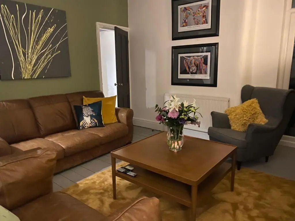 Refurbished 3 Bed House in Manchester