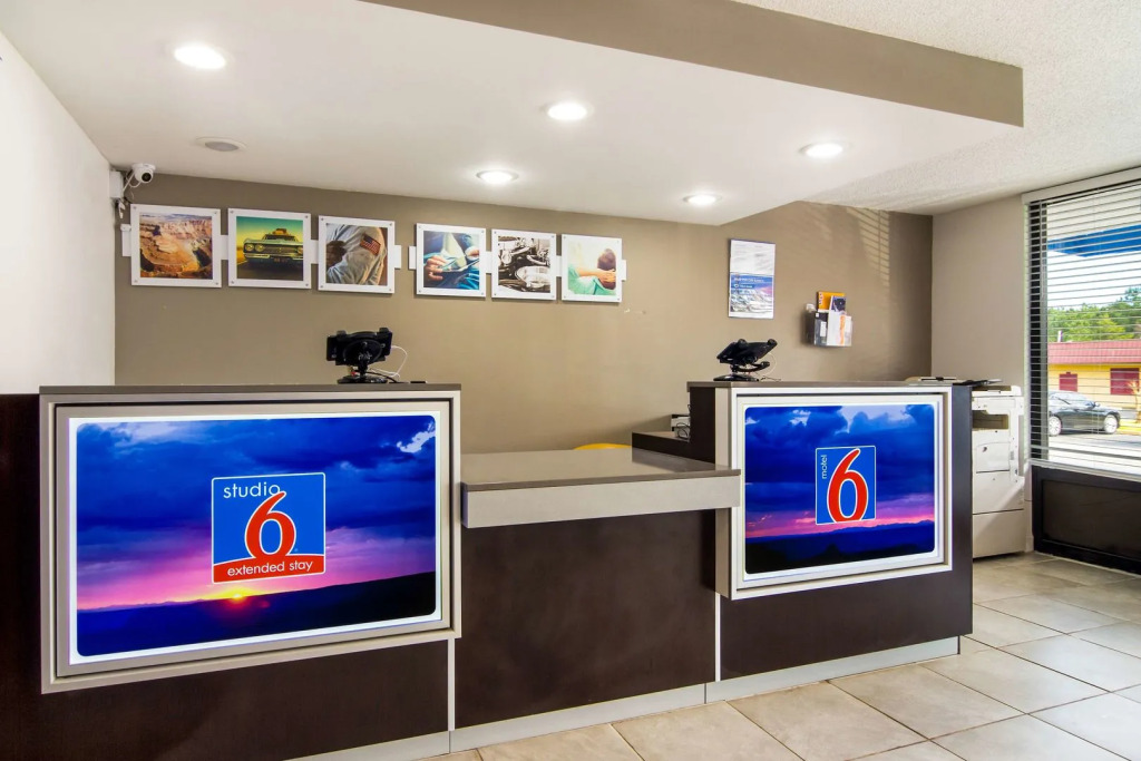 Studio 6 Extended Stay - Lagrange, GA