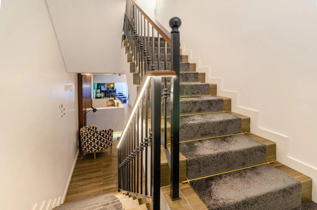 2M BOUTIQUE HOTEL