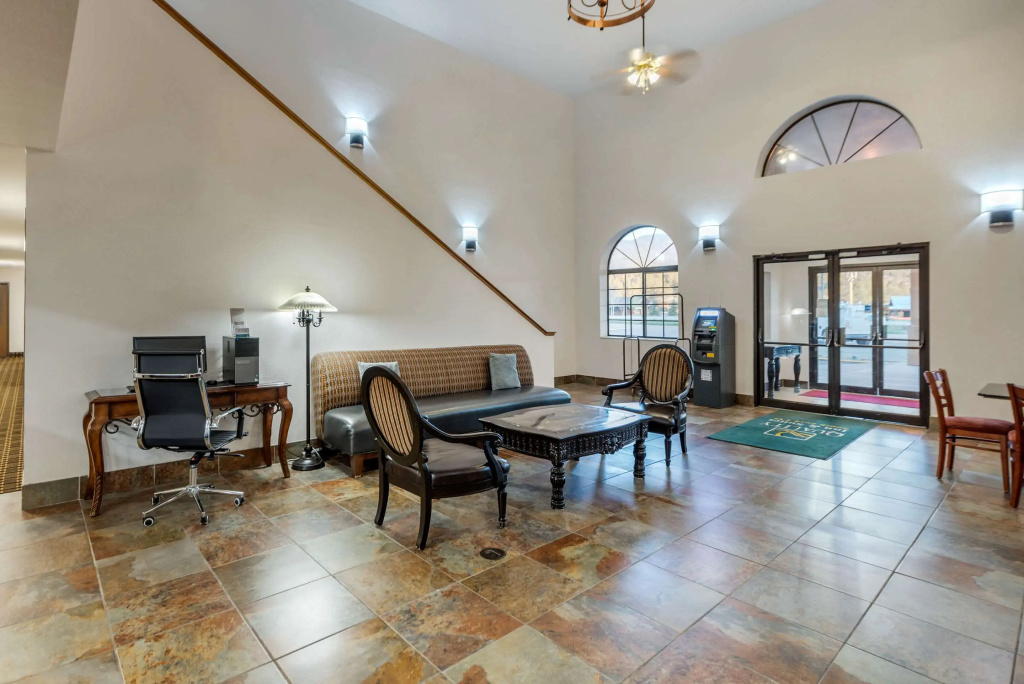 Quality Inn & Suites South Fork - Wolf Creek