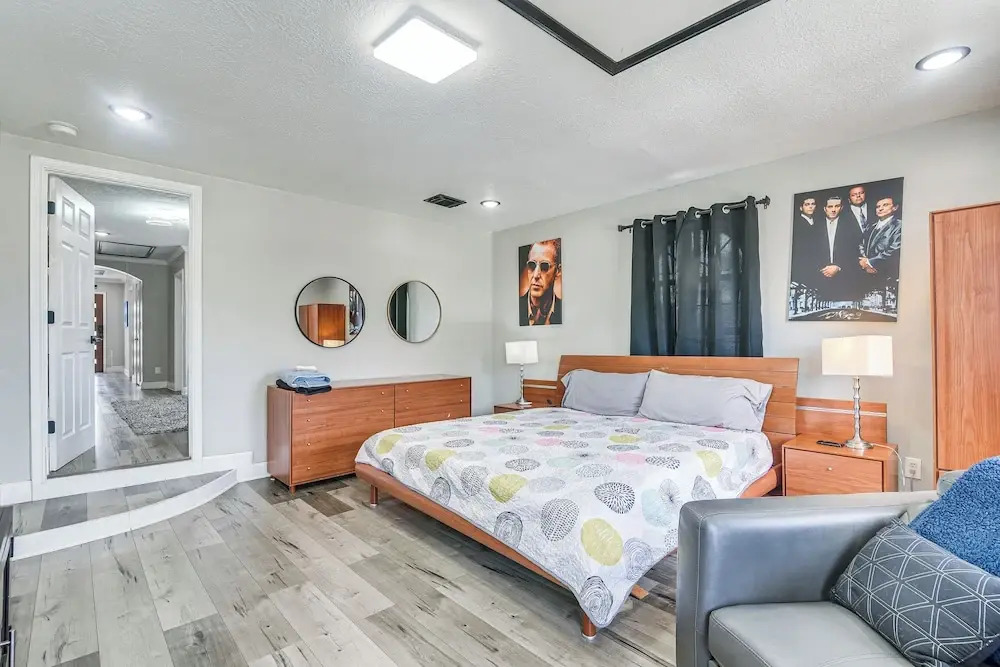 Walkable Apt 2 Mi to Dtwn: Houston Retreat!