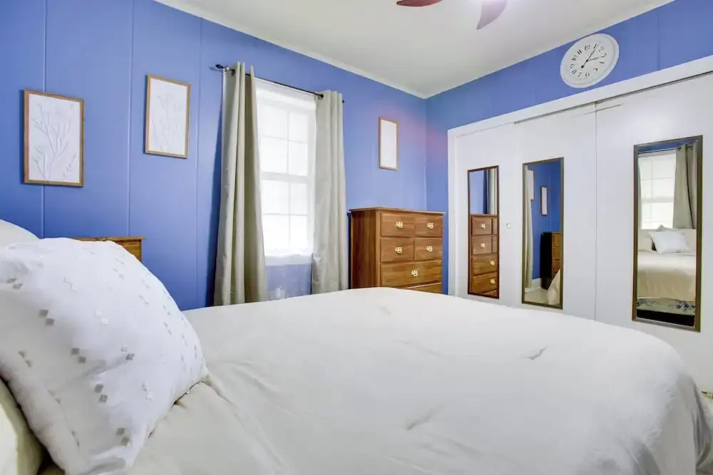 Walk to 1st Street: Family Home in Thibodaux!