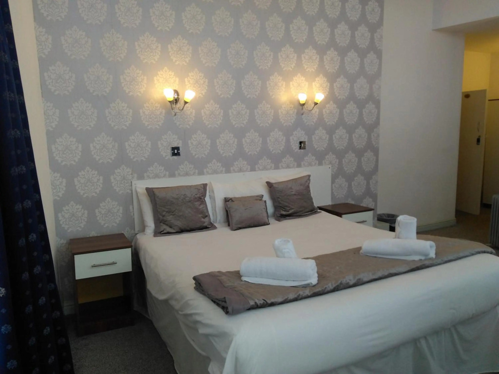 The Crown Hotel