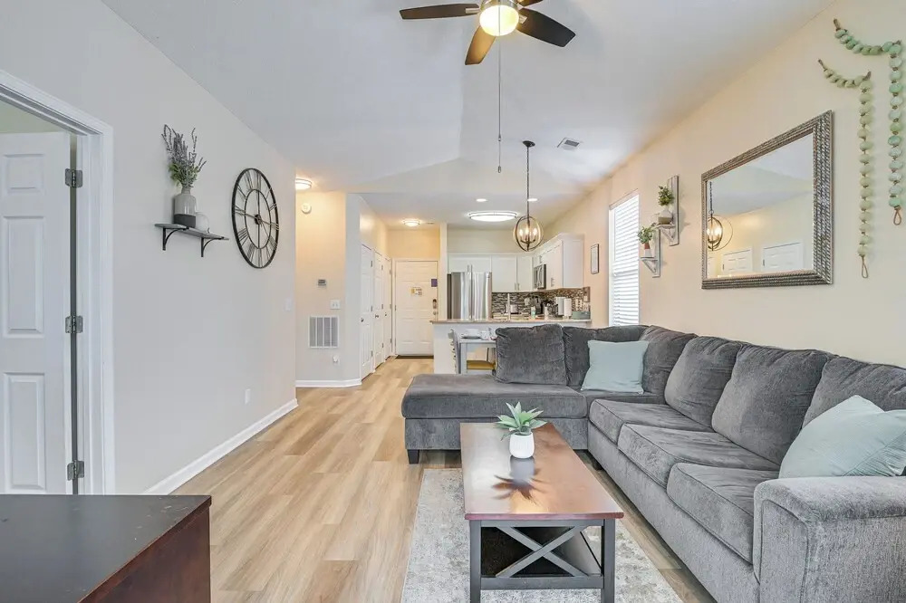 4 Mi to Ocean: Breezy Golf Condo in Myrtle Beach