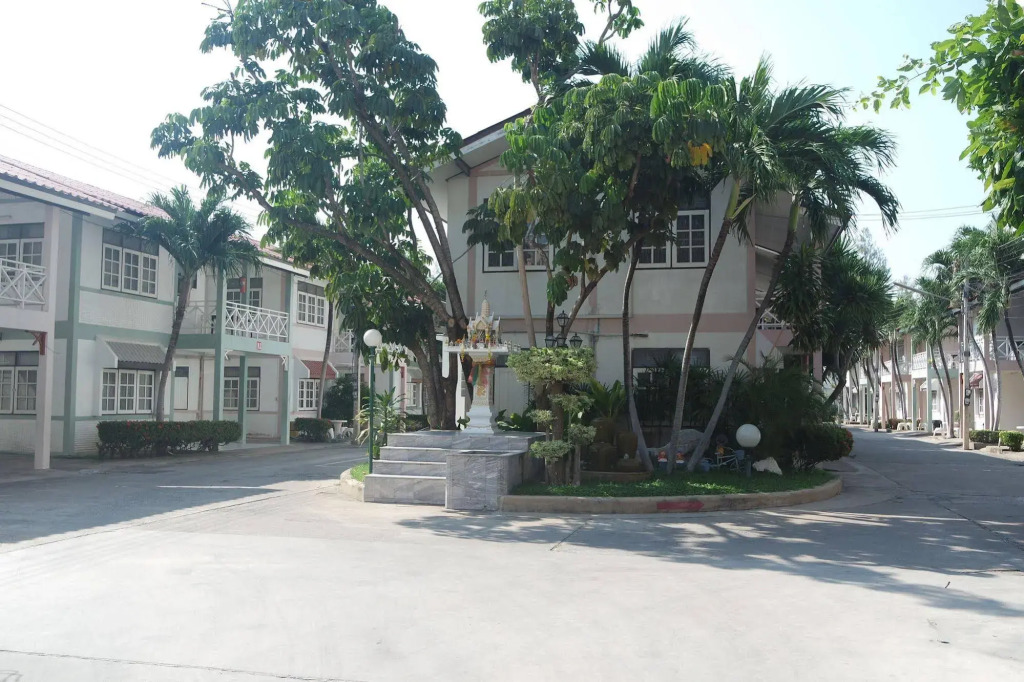 Paisiri Hotel