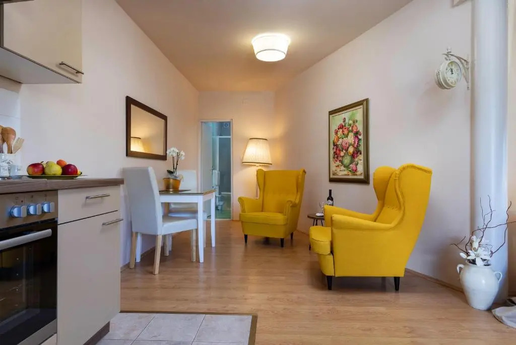 Apartments Javor