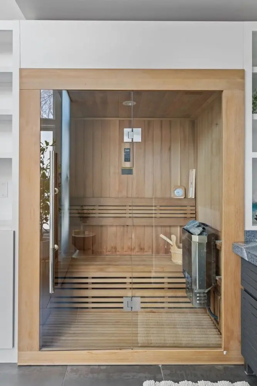 Urban Treehaus