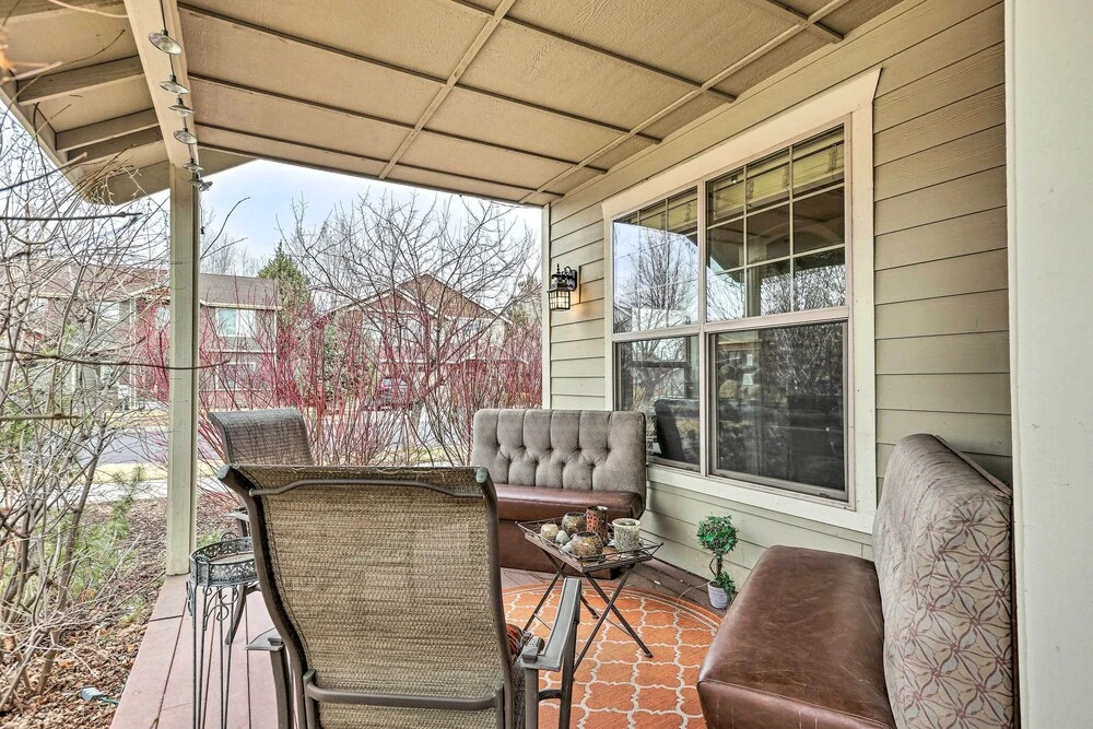 Family-friendly Bend Home w/ Hot Tub & Yard!