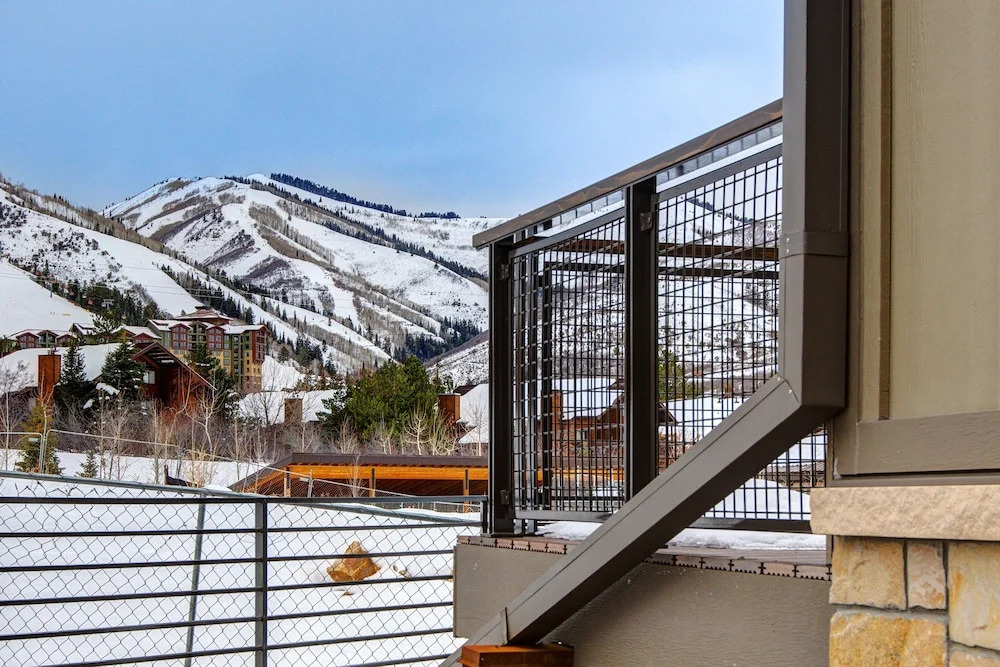 3815 Blackstone Drive Townhome by RedAwning