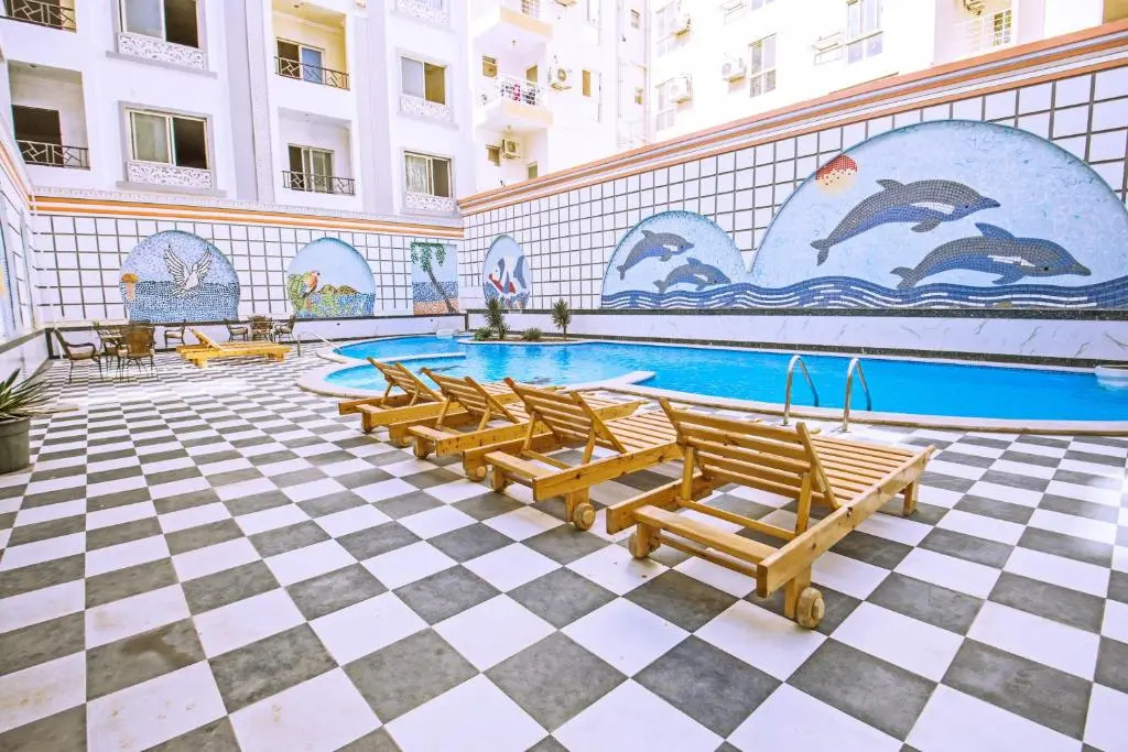 Rare New Marina Hotspot With Pool & Fast Free WIFI - Western Standards - Sheraton Plaza 415