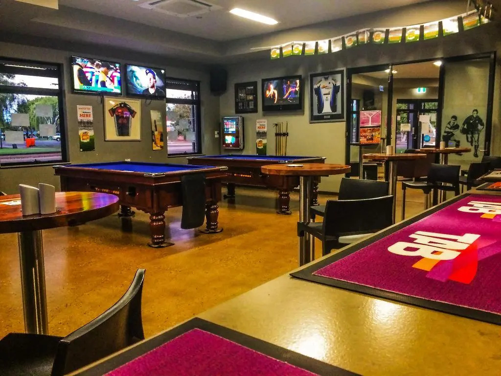 Spinifex Hotel