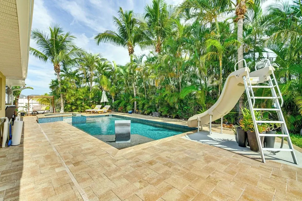 6 Mi to Beach: Family Oasis w/ Pool in Cape Coral