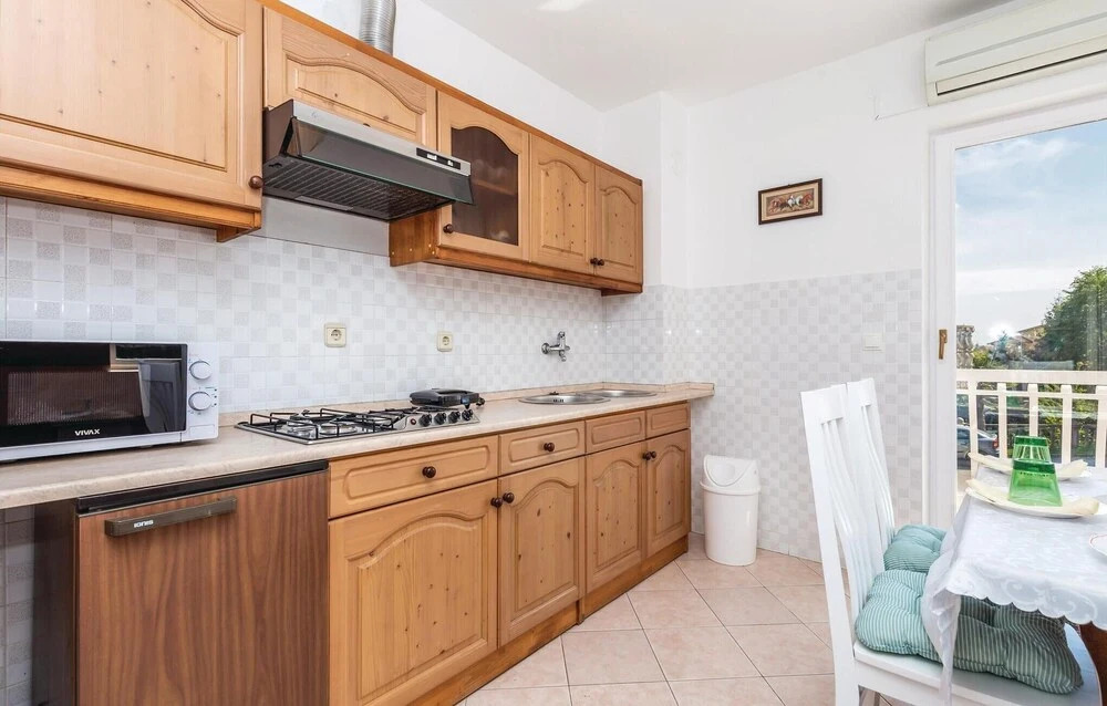 Awesome Home in Matulji With Wifi and 1 Bedrooms