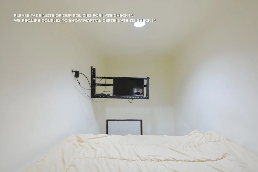 ZEN Rooms Basic Tanjung Duren Syariah