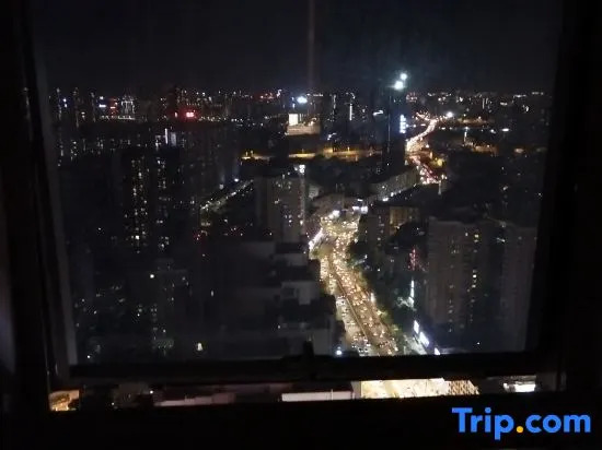 Youjia Apartment (Changgang Subway Station Dabiao Branch)