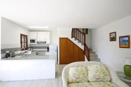 Casas Blancas Parque Montroig