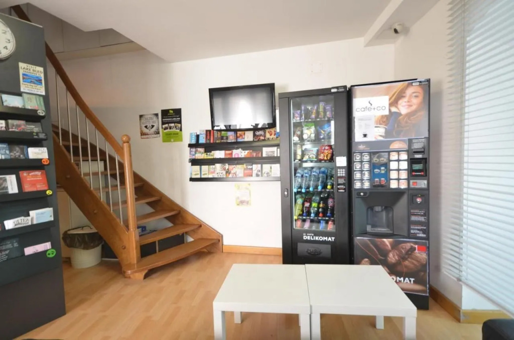 H2O Hostel