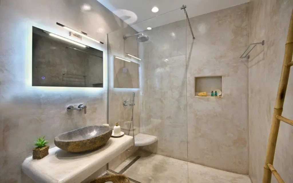 Paradisiacal Villa with Pool and Sea View in Mykonos