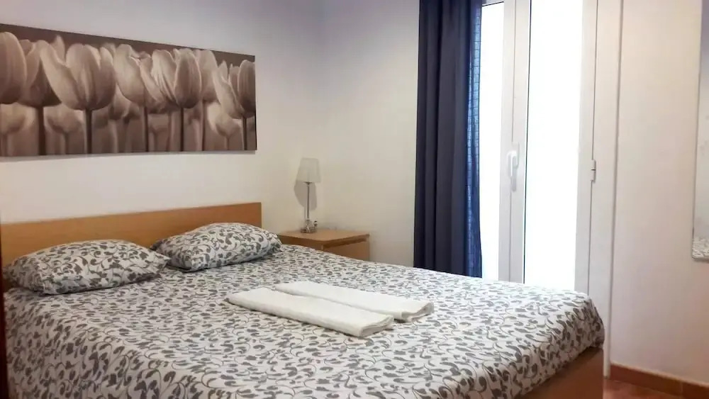 Comfortable Apt Born 41
