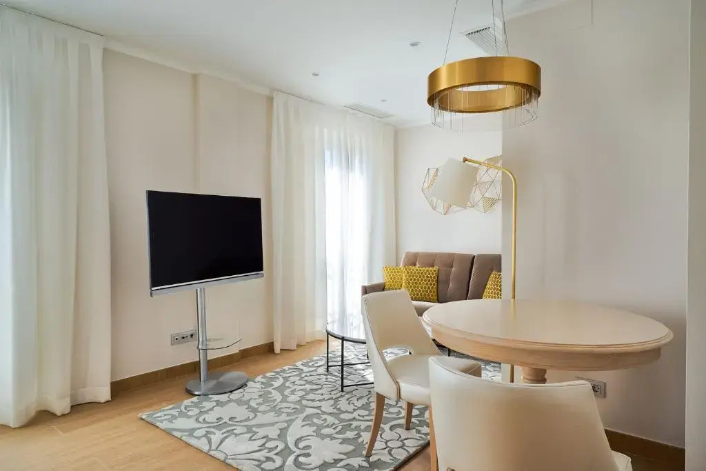 Tandem Soho Suites