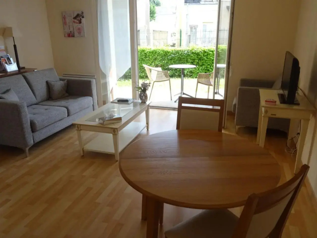 Résidence Services Seniors DOMITYS - Le Village