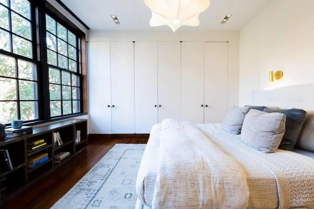 E10-3 I 3BR 2 5 Baths Designer East Village Townhouse Triplex