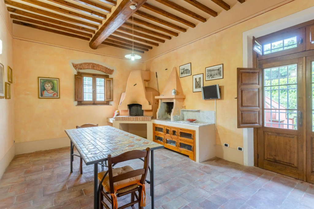 Villa Rossa Large Private Pool WiFi