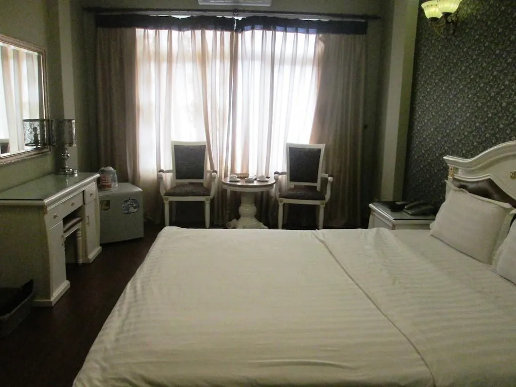 PEARL HOTEL Đào Tấn