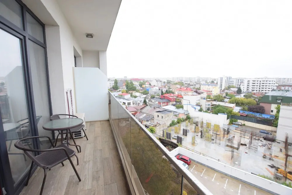 Uptown Residence Apartments