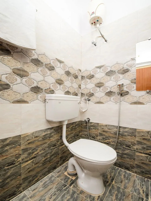 OYO 23151 Hotel Abani