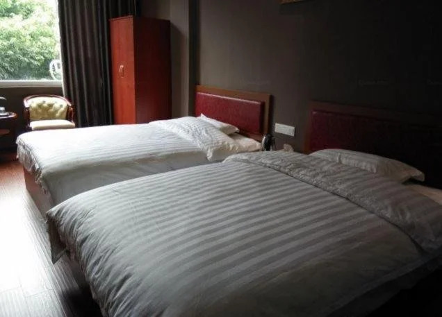 108 Business Hotel
