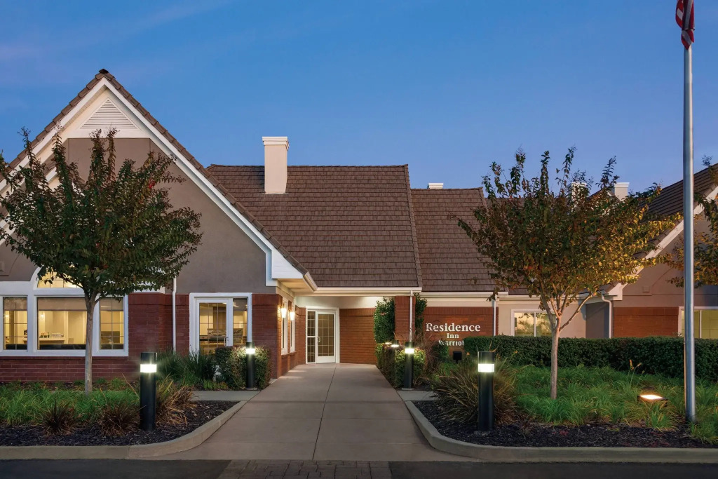 Courtyard by Marriott Sacramento Folsom