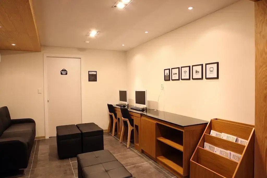 Ekonomy Hotel