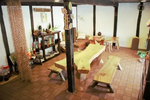 Shikoku Guesthouse Osakanakunchi