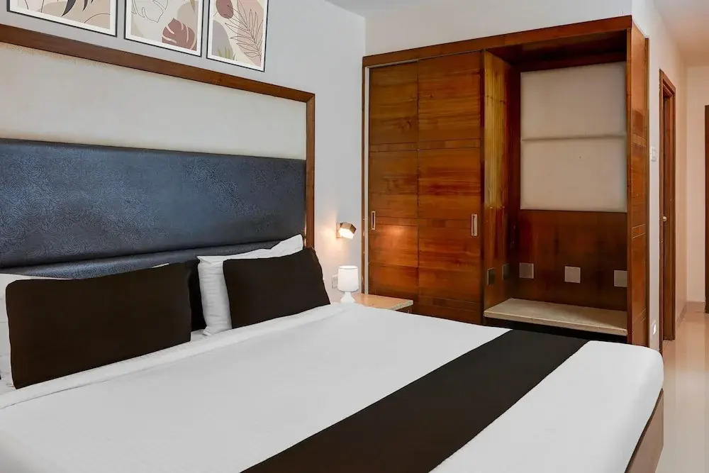 Super Townhouse Arcot Road Near Kauvery hospital
