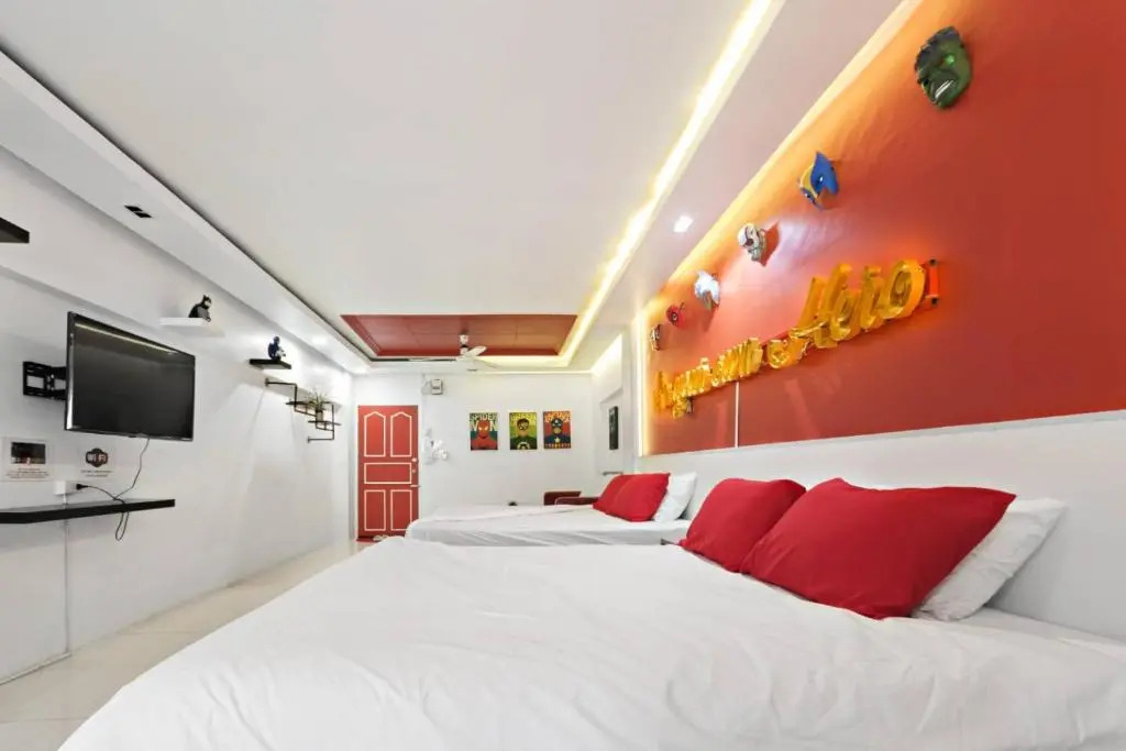 Family Hub Pratunam 3 FREE Airport pickup min 3nights and 4Adults stay