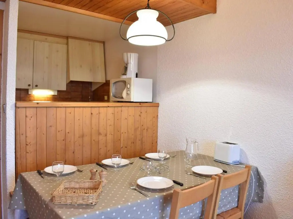 Appartement Méribel, 3 pièces, 8 personnes - FR-1-180-150