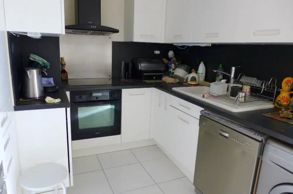 Apartment With 2 Bedrooms in Courbevoie, With Furnished Balcony and Wifi