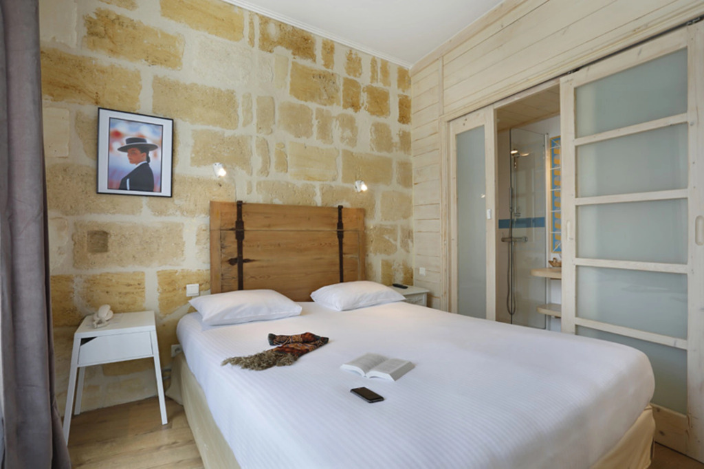 Hôtel La Tour Intendance