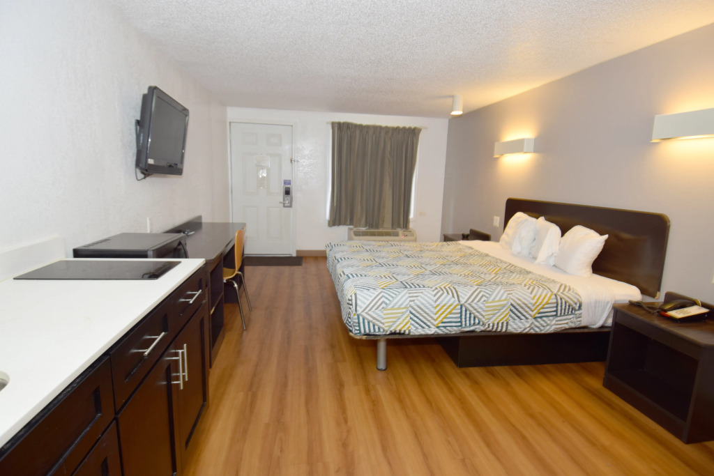 Motel 6-Hamburg, NY