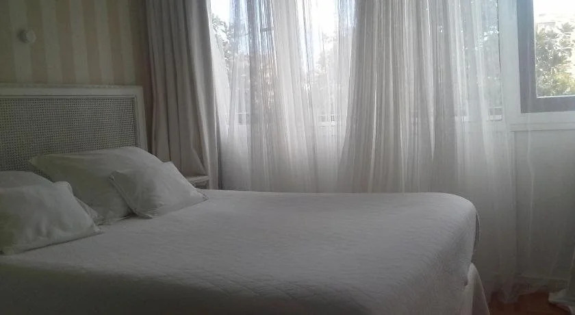 Hotel Central by MyHouseSpain