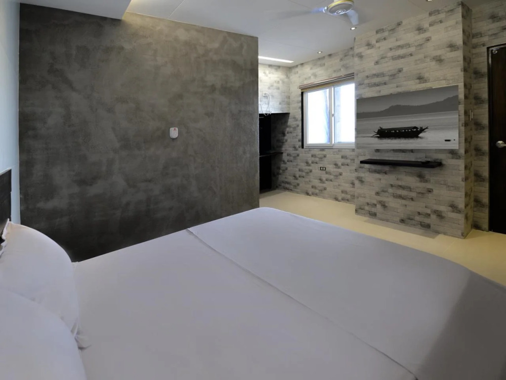 Habitat Guest House
