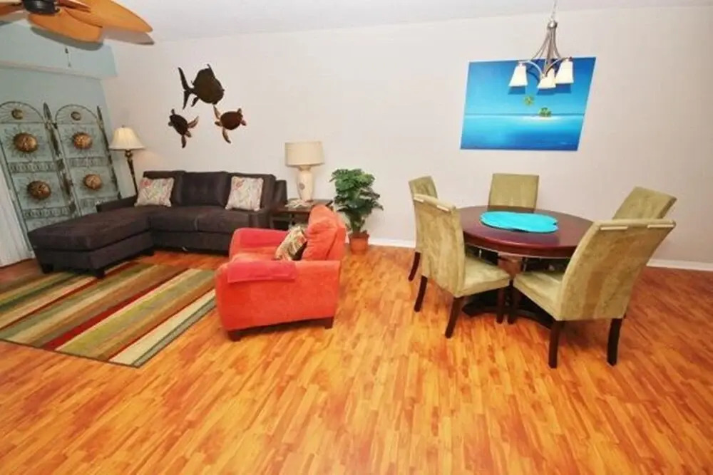 Oceanwalk 15-302 Apartment 2