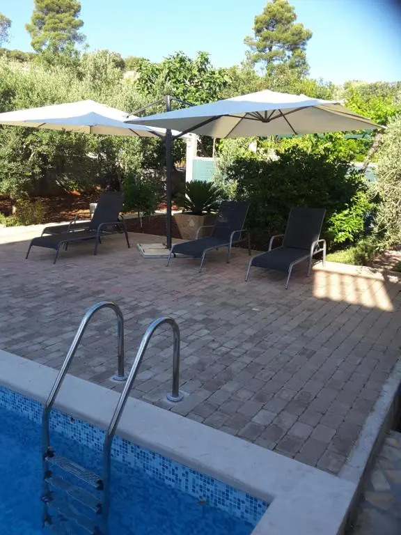 Apartments Nives