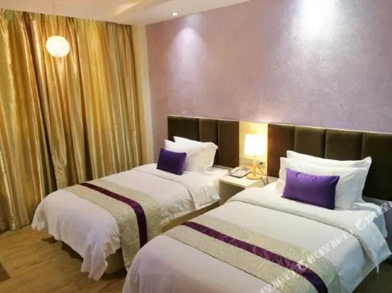 Vi Boutique Hotel (Shenzhen Pinghu Shuangyong Street Subway Station)