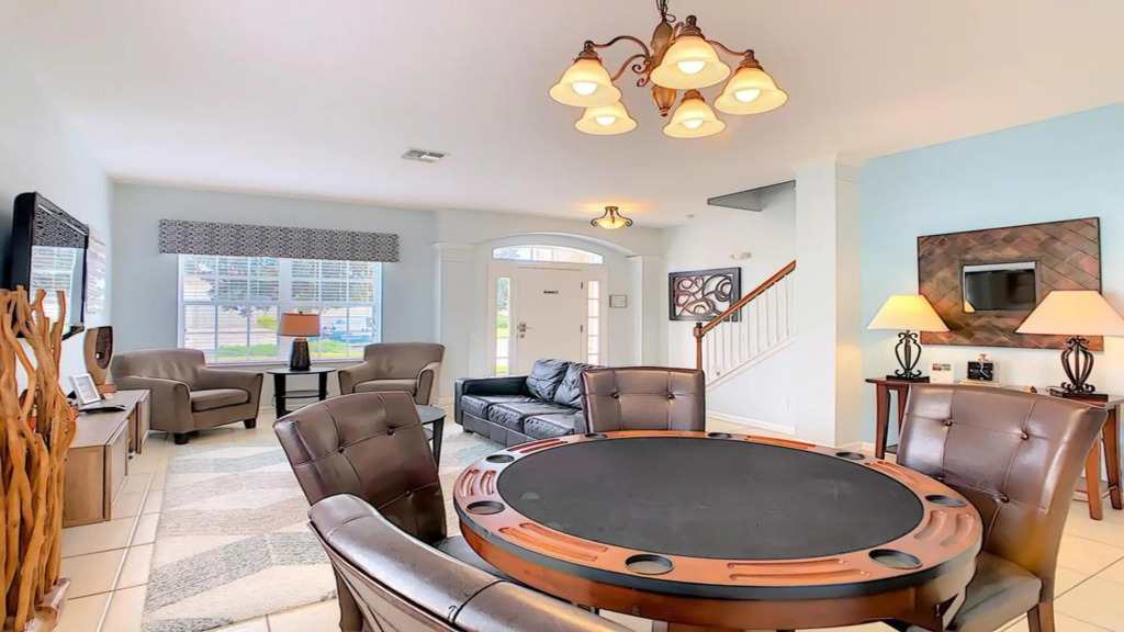Sunset Getaway Highland View Private Pool SPA and Movie Room