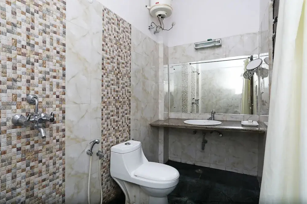OYO 2855 Hotel Sanskriti Greens