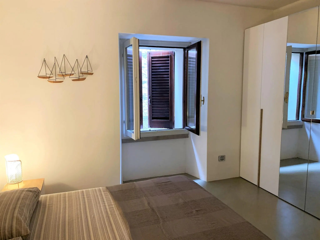 Apartment in the historic center 100 meters from the lake